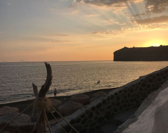 Mesa Pigadia beach, Santorini