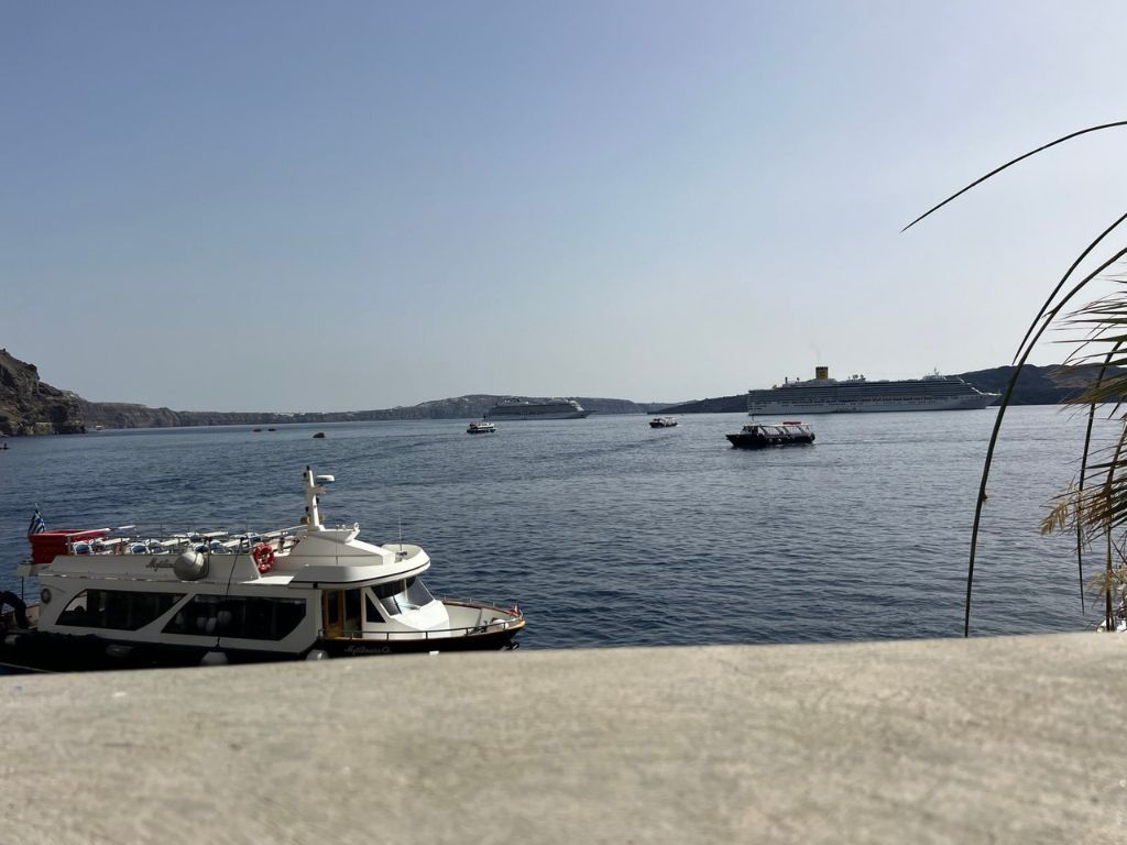 Private water taxi transfer, Santorini Old Port